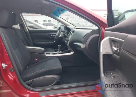 2015 Nissan Altima 2.5 S из США, поврежденный, VIN 1N4AL3AP0FC281352